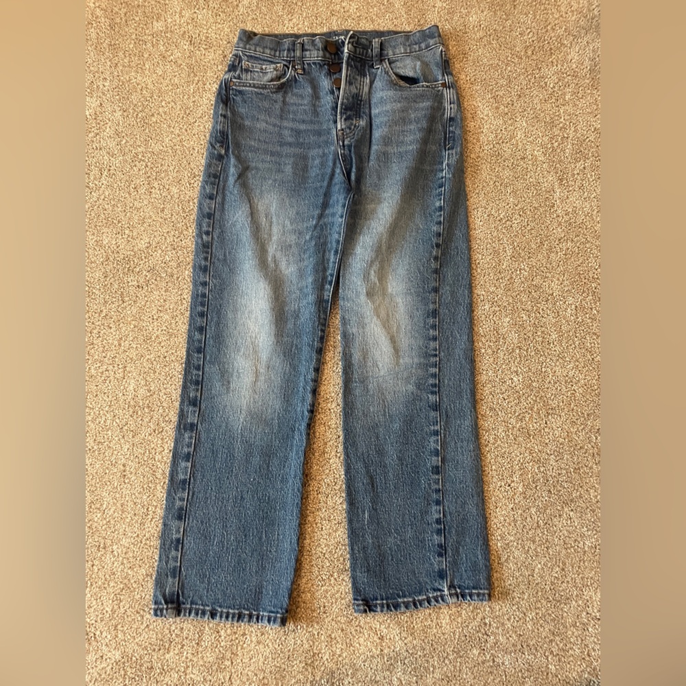 a.n.a size 2 straight jeans